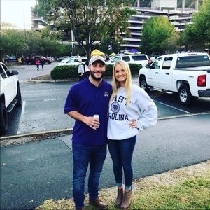 Meet your Posher, Troy